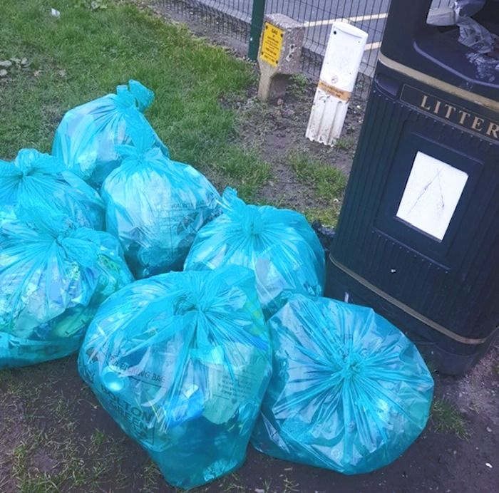 litter picking in bolton 