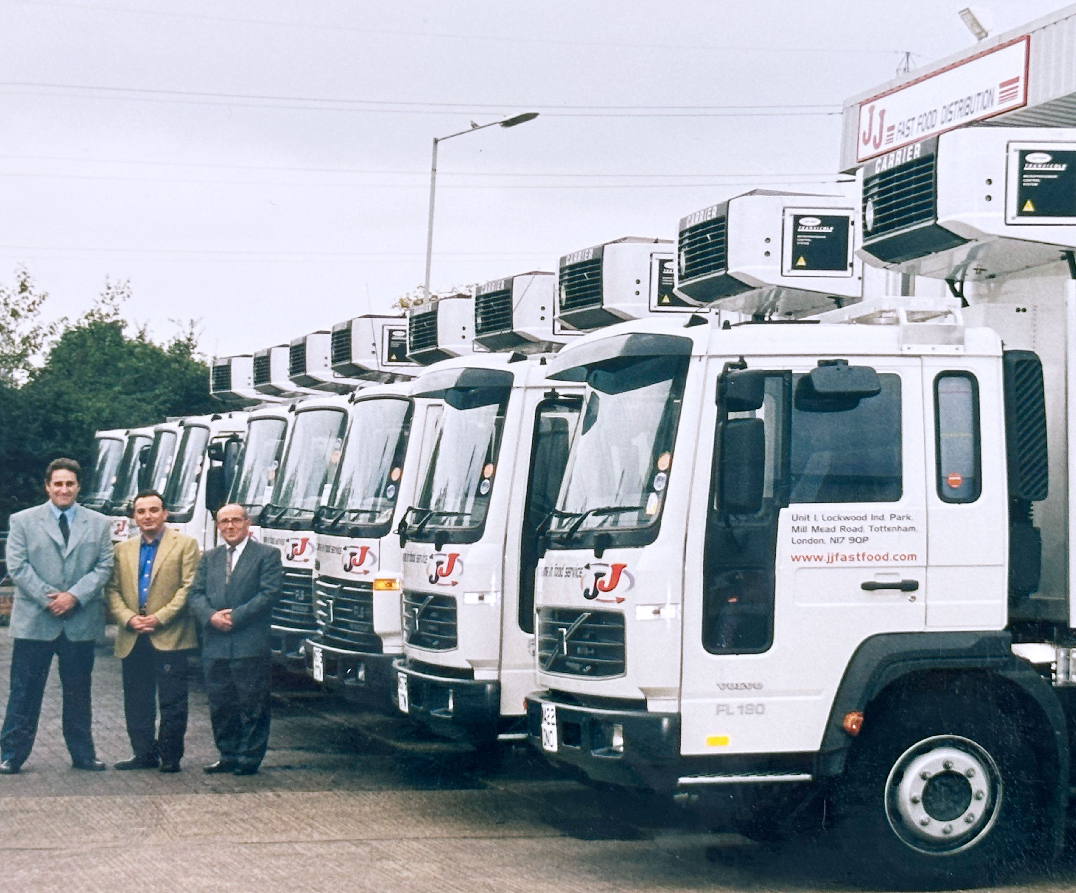 The first JJ Foodservice Isuzu vehicles 